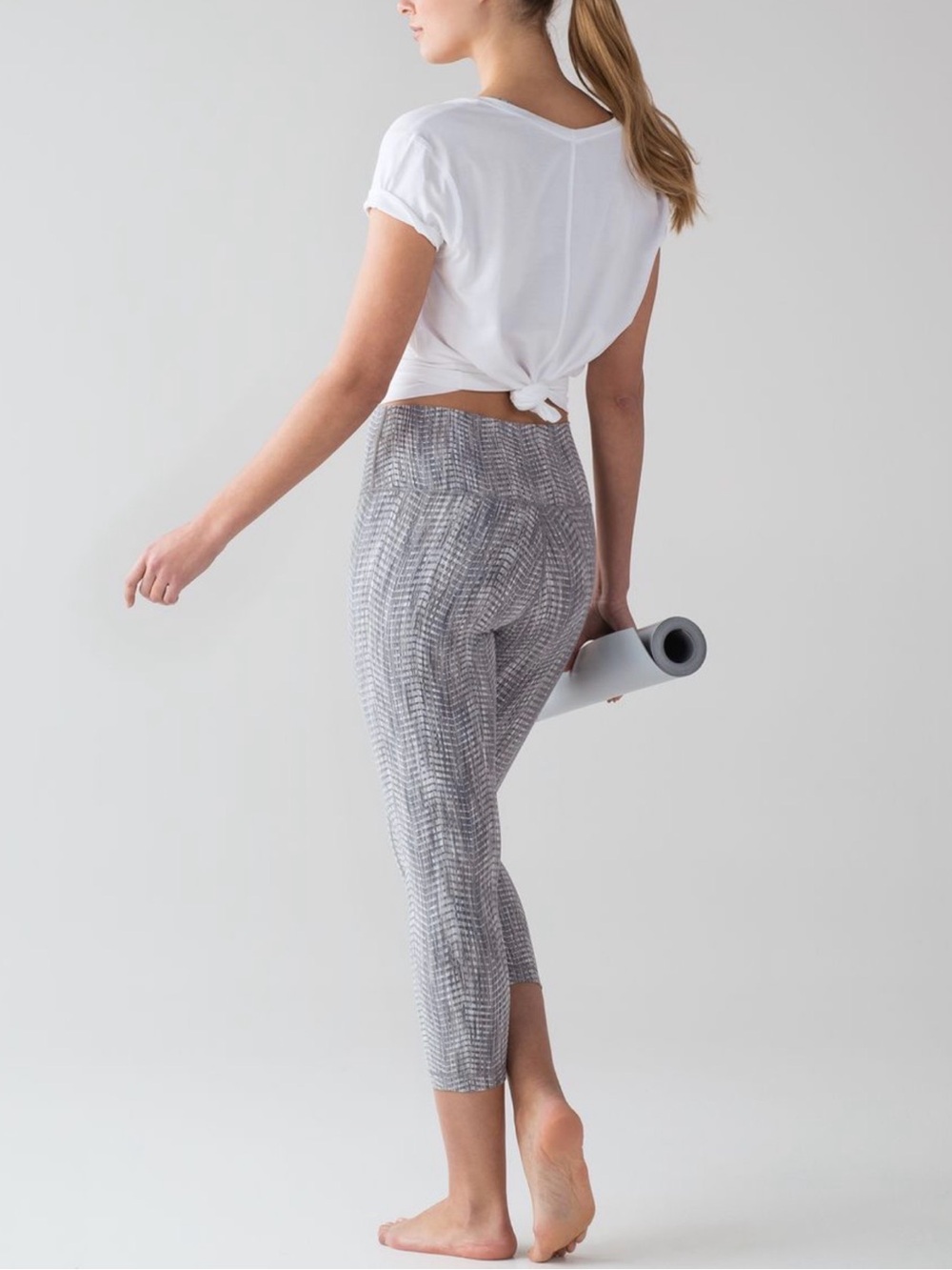 Lululemon Wunder Under Hi-Rise Crop 21" Luon Arrow Jacquard Silver Spoon Size 10